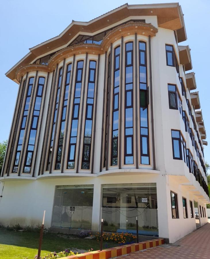 Hotel Zoon Dabb Srinagar Airport Kashmir 外观 照片