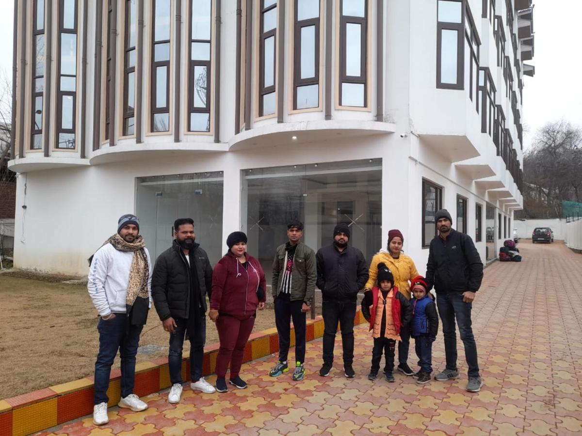 Hotel Zoon Dabb Srinagar Airport Kashmir 外观 照片