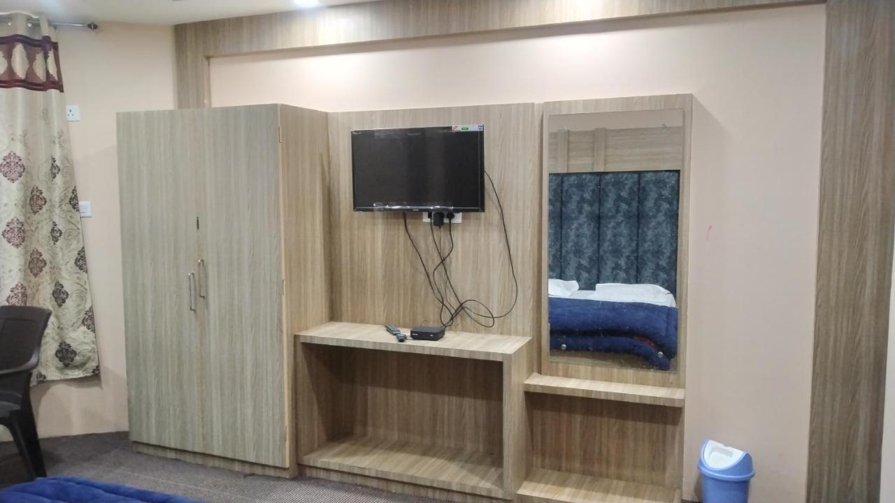 Hotel Zoon Dabb Srinagar Airport Kashmir 外观 照片
