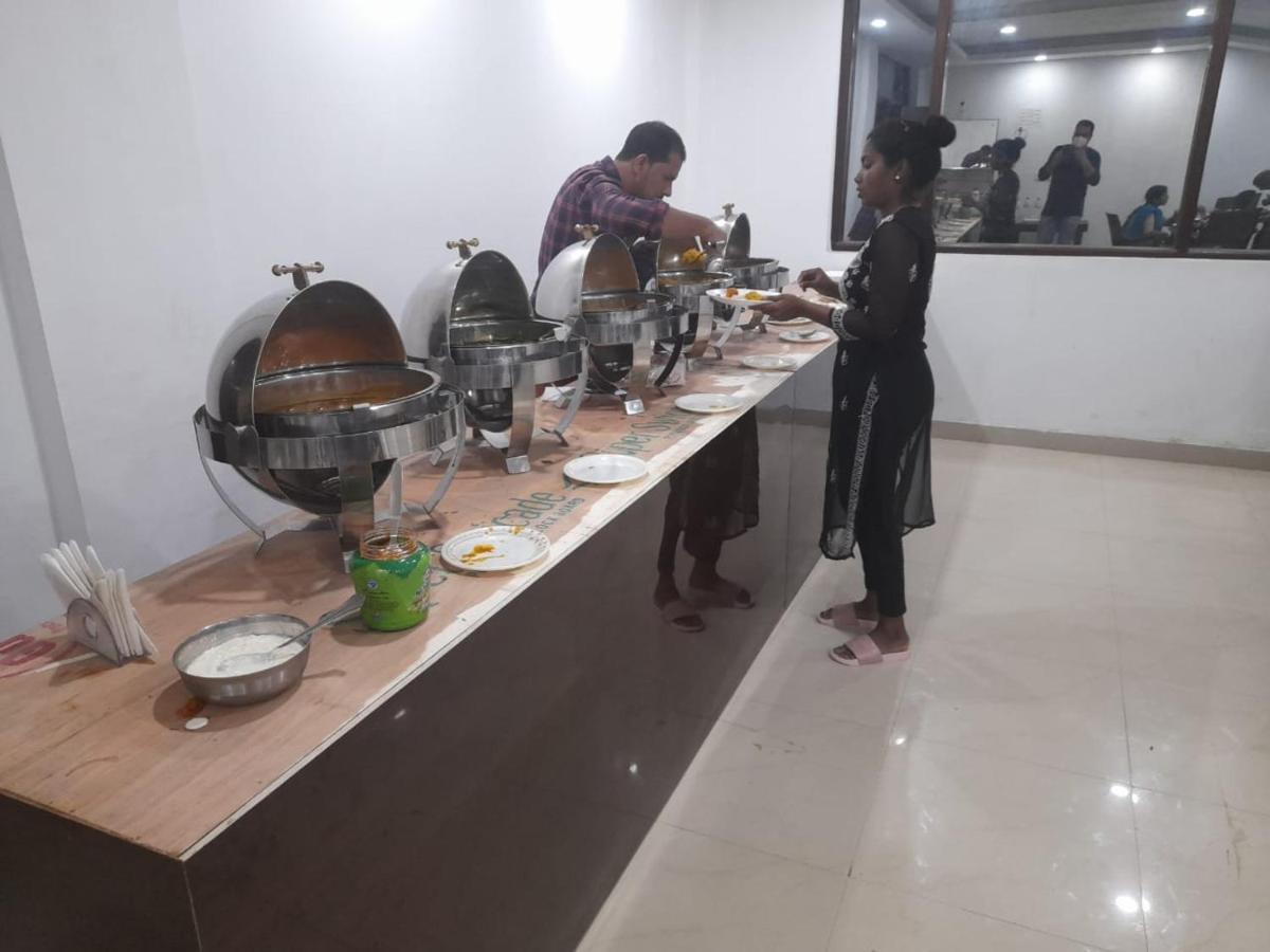 Hotel Zoon Dabb Srinagar Airport Kashmir 外观 照片