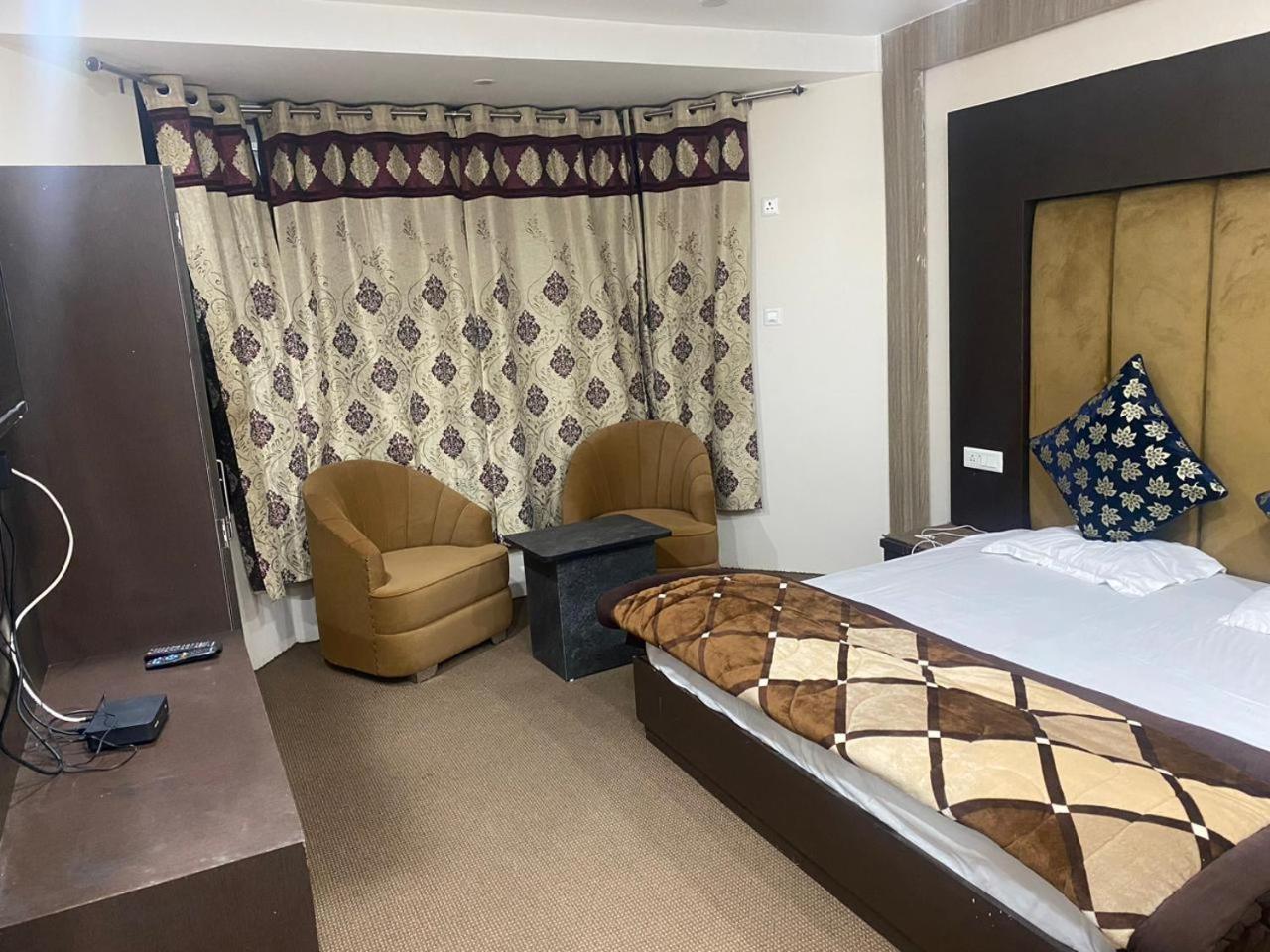 Hotel Zoon Dabb Srinagar Airport Kashmir 外观 照片