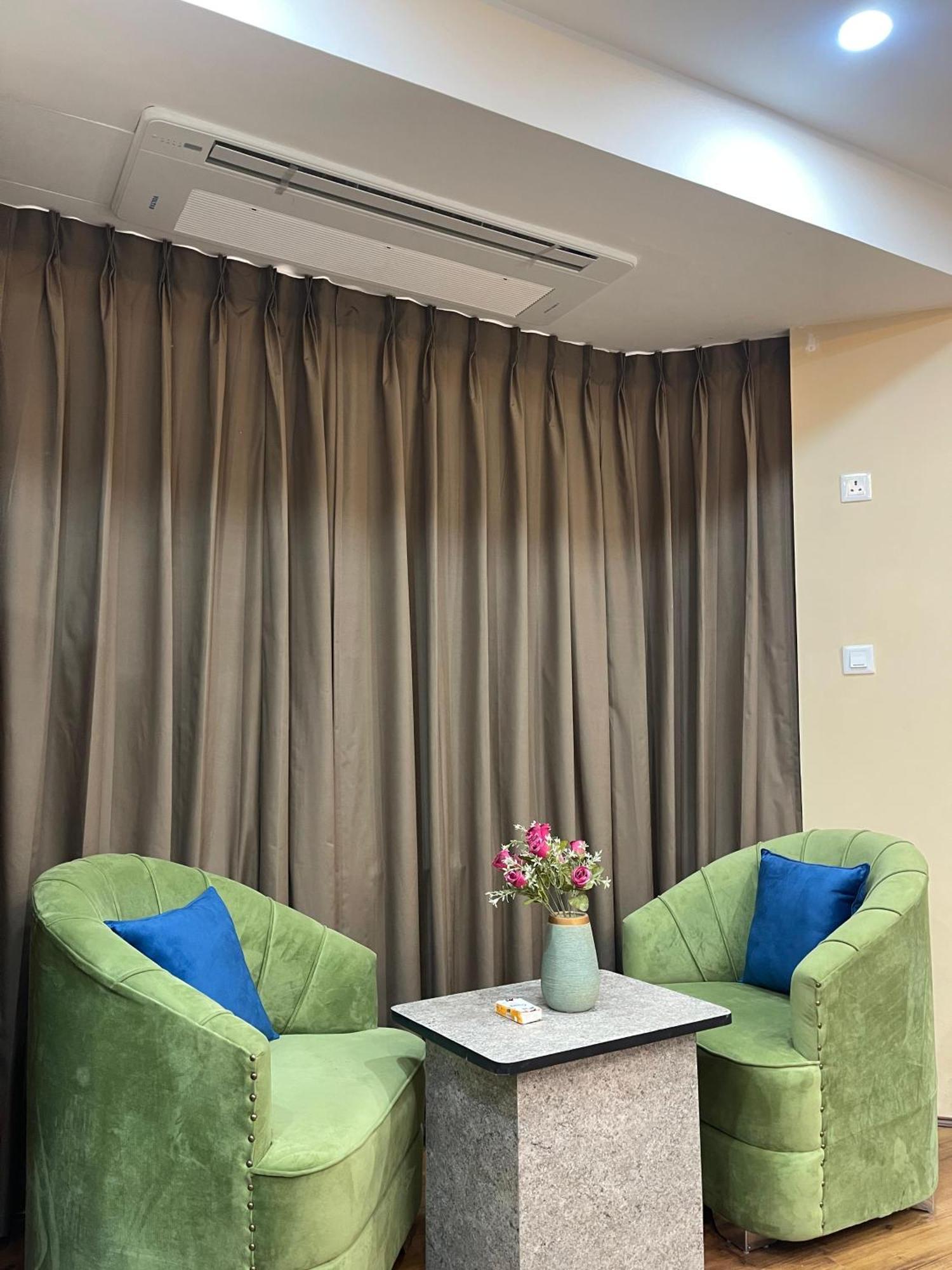 Hotel Zoon Dabb Srinagar Airport Kashmir 外观 照片