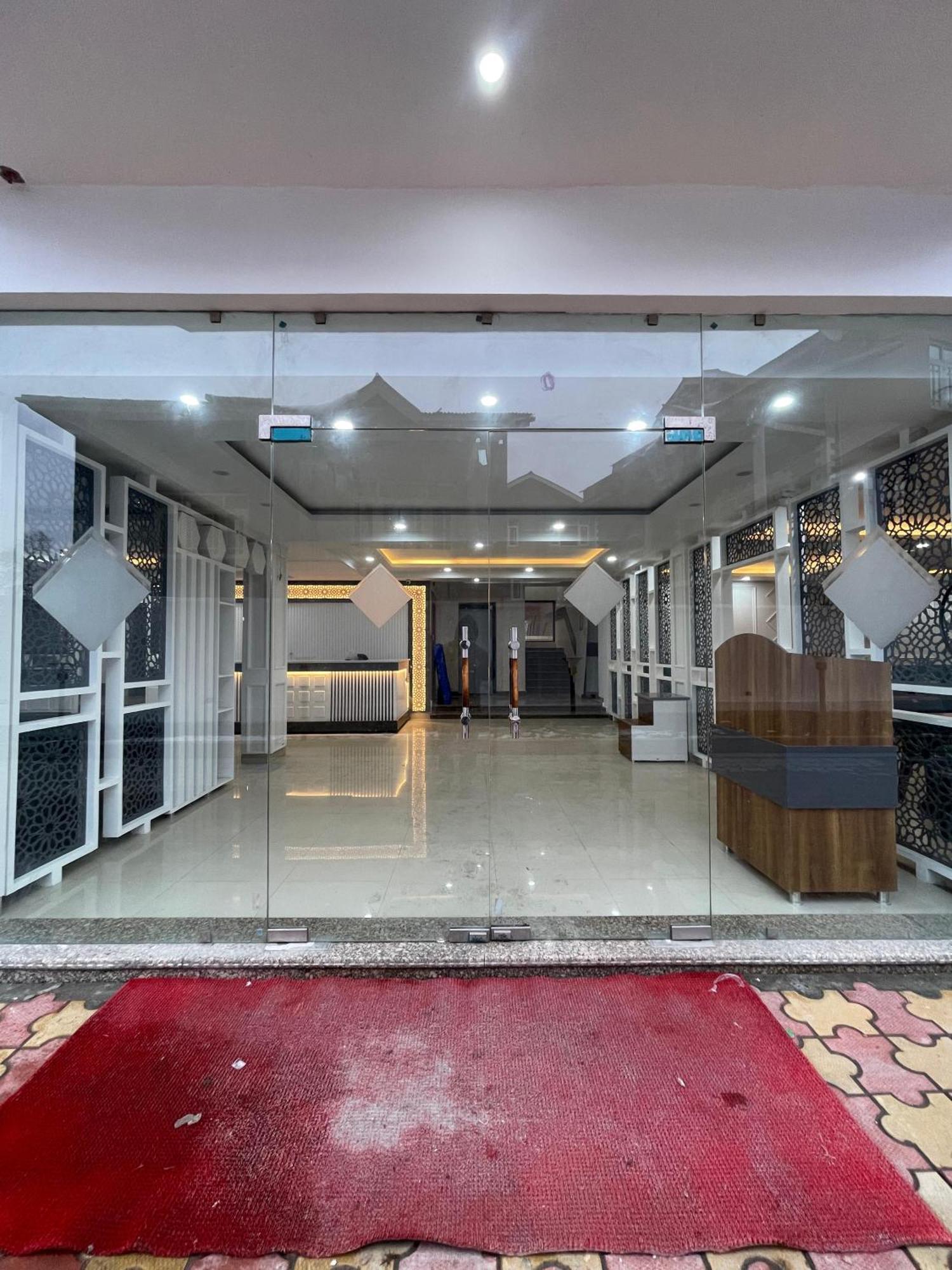 Hotel Zoon Dabb Srinagar Airport Kashmir 外观 照片