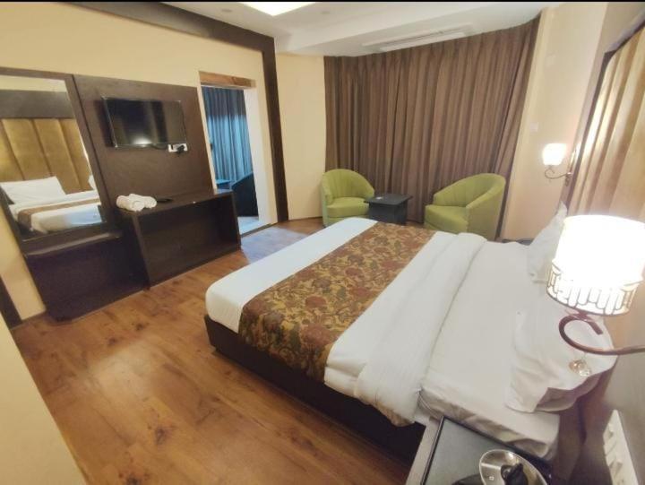 Hotel Zoon Dabb Srinagar Airport Kashmir 外观 照片